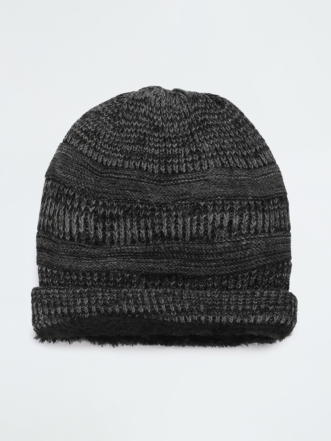 

max Men Acrylic Beanie, Grey