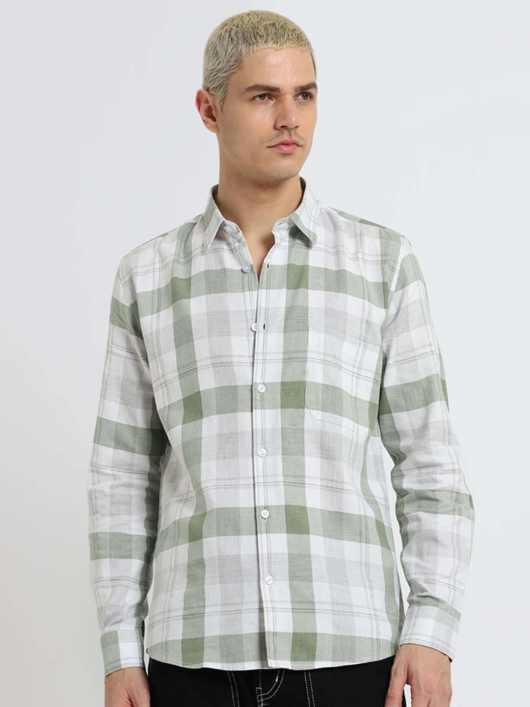 

Banana Club Men Relaxed Slim Fit Opaque Checked Casual Shirt, Green