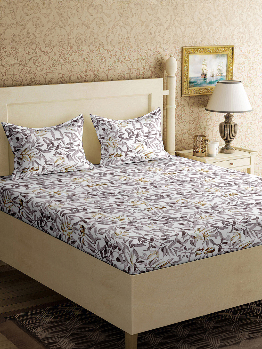 

Aura Grey & White Floral 180 TC Cotton Flat Double King Bedsheet With 2 Pillow Covers