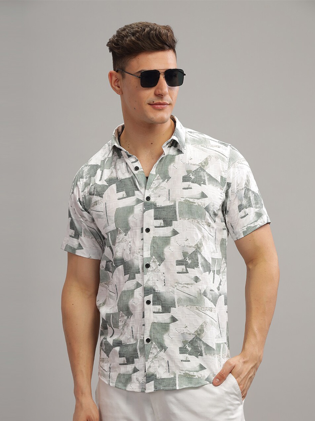 

PAUL STREET Spread Collar Short Sleeves Standard Slim Fit Abstract Printed Casual Shirt, Green