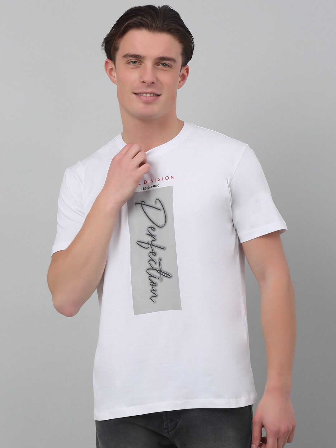 

Cantabil Typography Printed Round Neck Cotton T-shirt, White