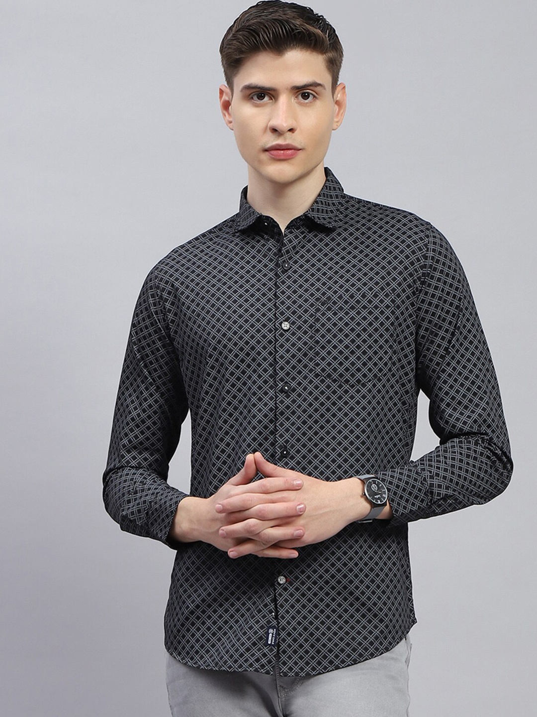 

Monte Carlo Classic Slim Fit Opaque Geometric Printed Cotton Casual Shirt, Black