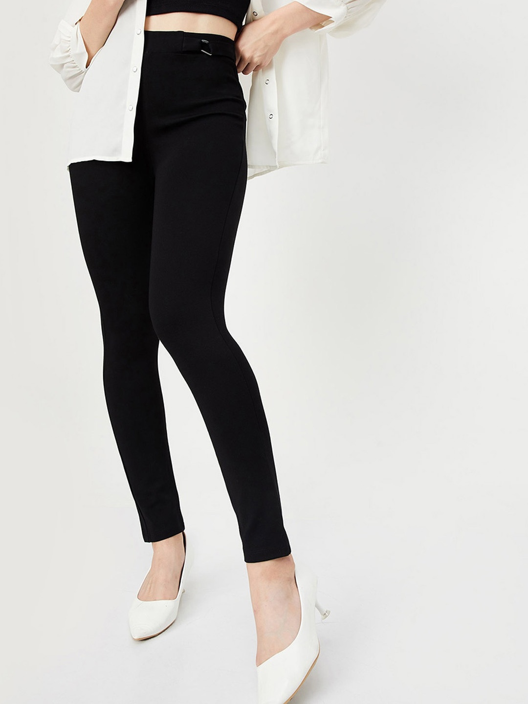 

max Women Mid Rise Cotton Trouser, Black