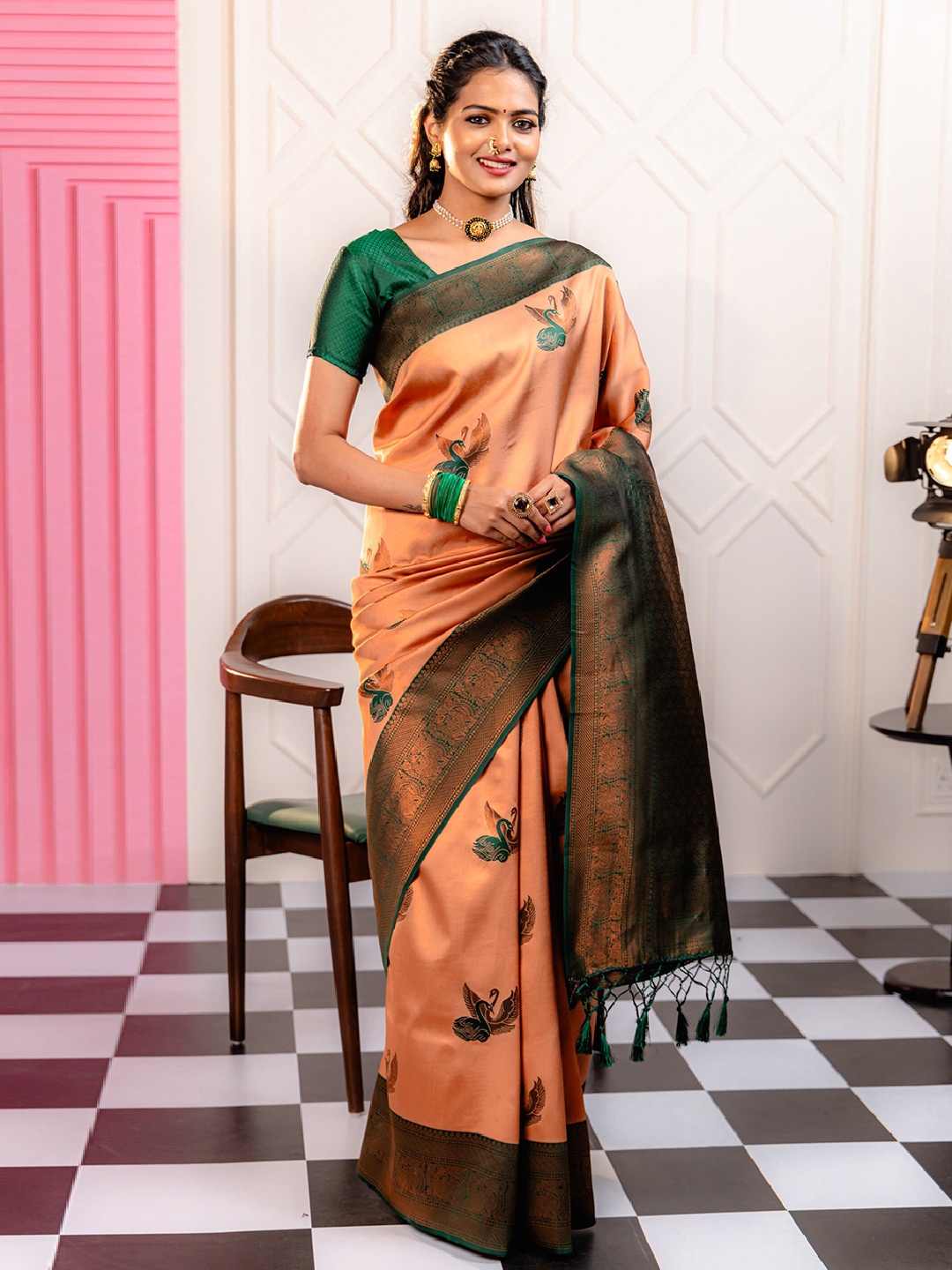 

MIMOSA Ethnic Motifs Woven Design Zari Art Silk Kanjeevaram Saree, Peach