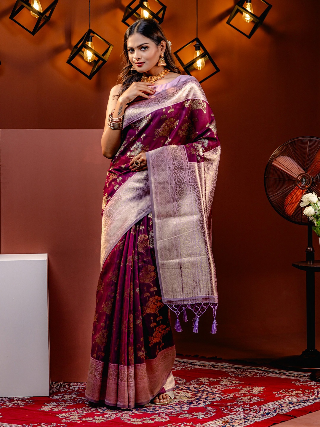 

MIMOSA Woven Design Zari Art Silk Kanjeevaram Saree, Purple