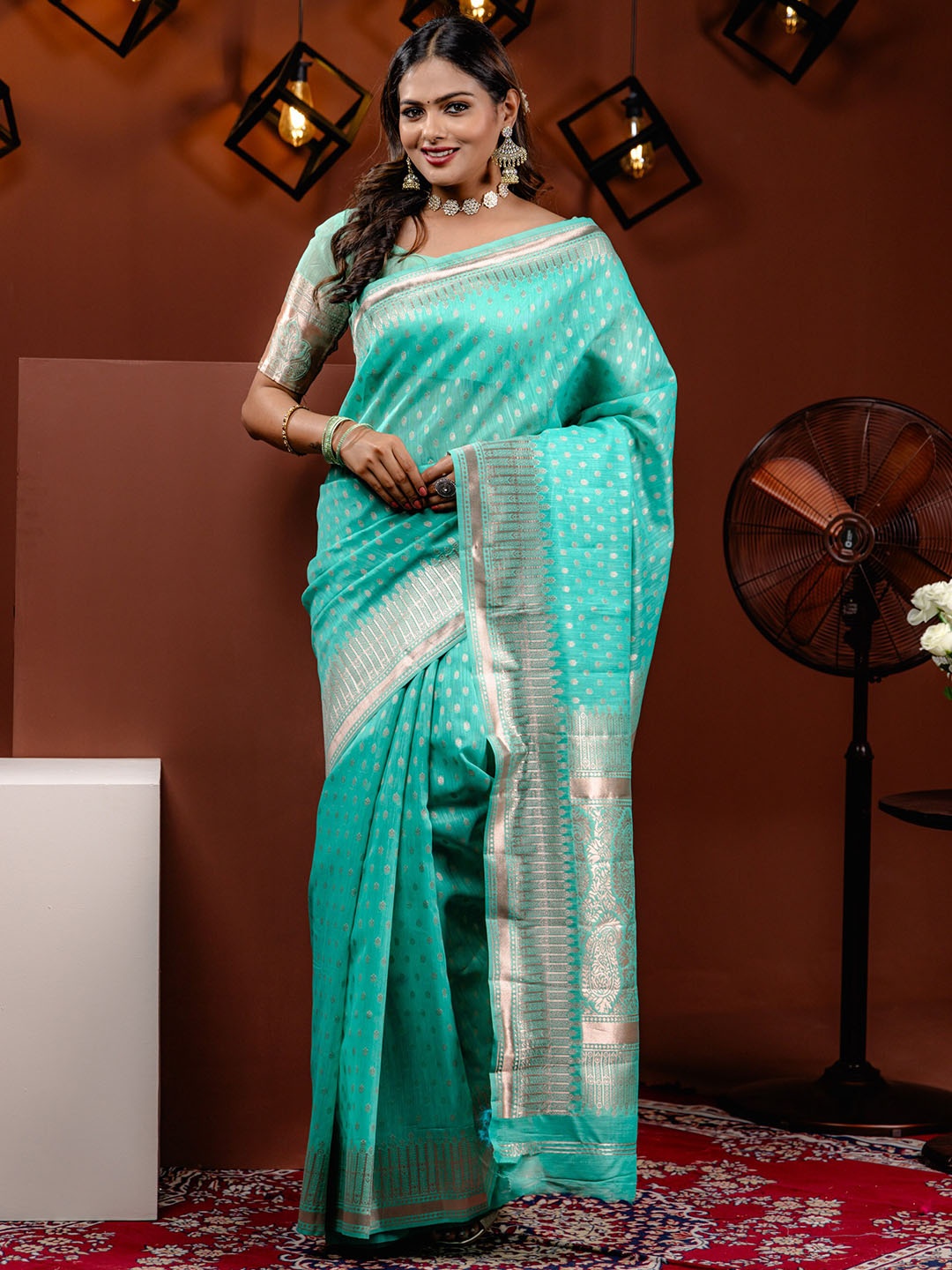 

MIMOSA Ethnic Motifs Woven Design Zari Banarasi Saree, Turquoise blue