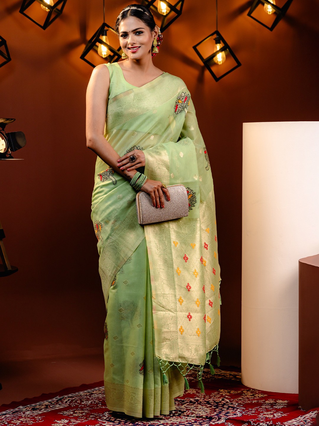 

MIMOSA Ethnic Motifs Woven Design Zari Art Silk Banarasi Saree, Lime green