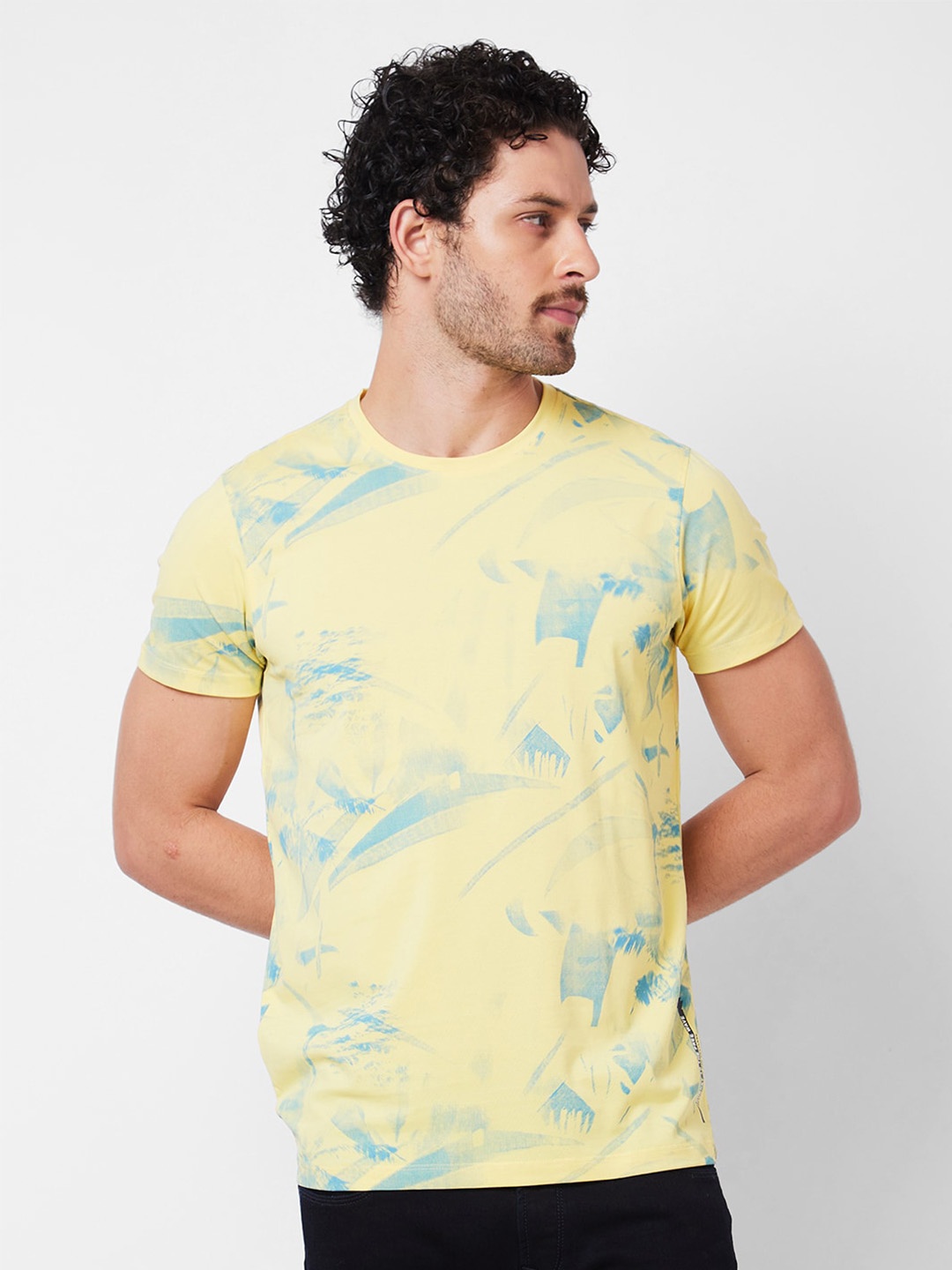 

SPYKAR Abstract Printed Round Neck Slim Fit Cotton T-shirt, Yellow