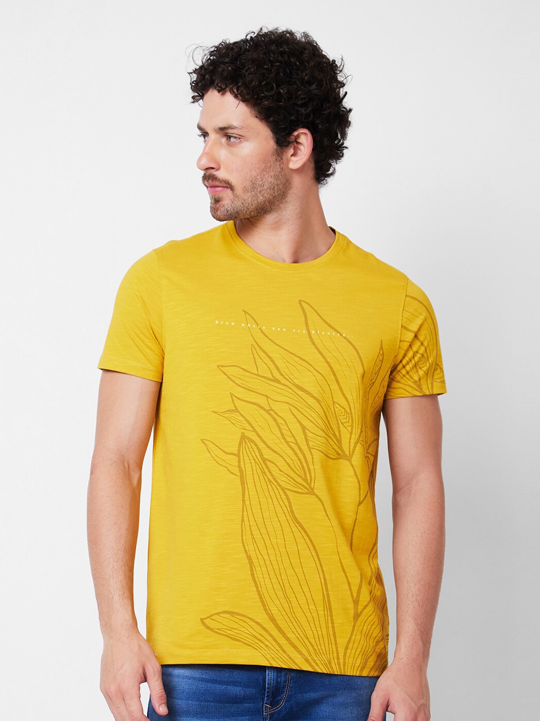 

SPYKAR Printed Cotton Slim Fit T-shirt, Yellow