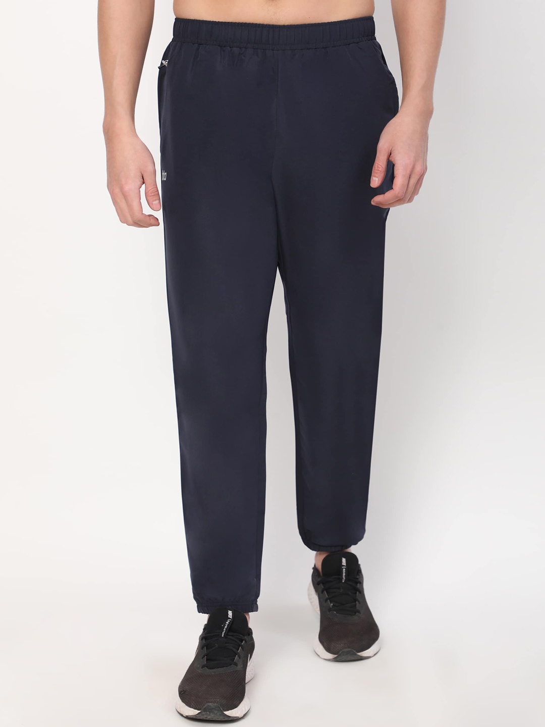 

DIDA Men Comfort Fit Mid Rise Lightweight Dry Fit Sports Joggers, Navy blue
