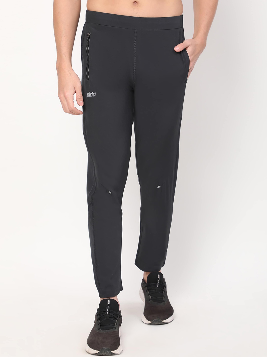

DIDA Men Comfort Fit Lightweight Dry Fit Track Pants, Navy blue