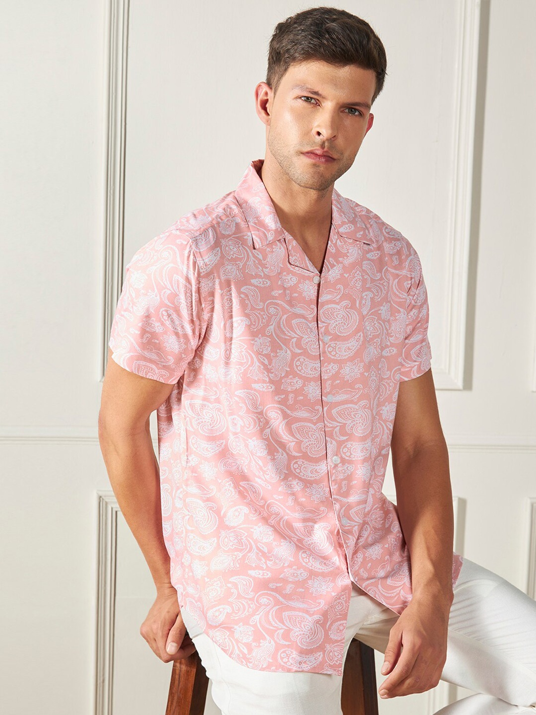 

Dennis Lingo Floral Printed Cuban Collar Regular Fit Casual Shirt, Peach