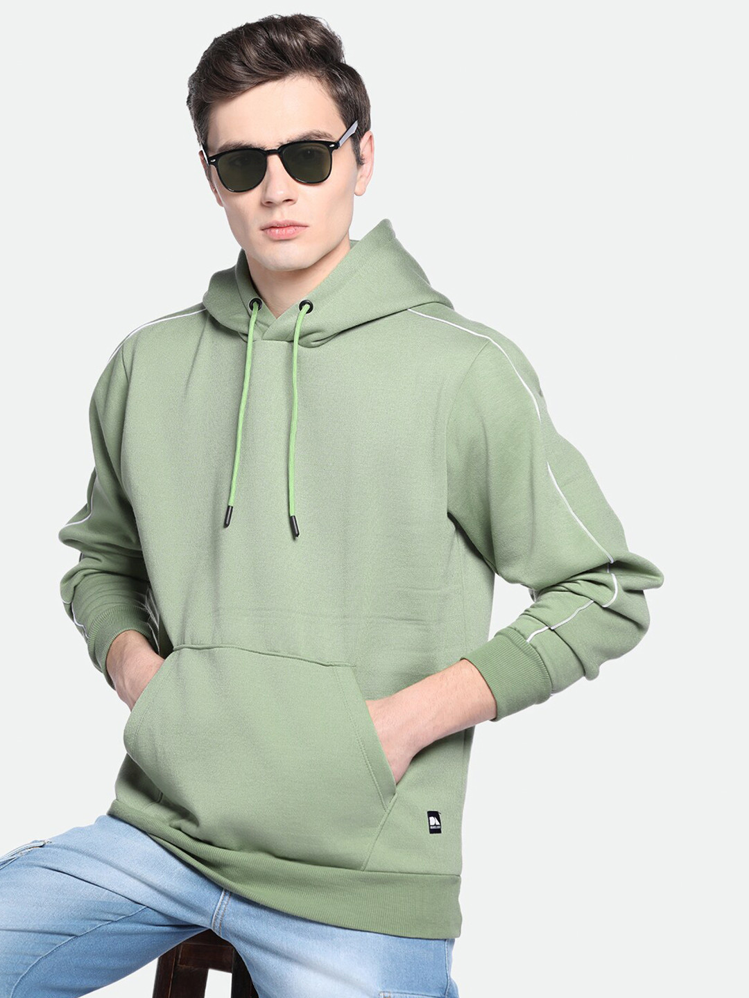 

Dennis Lingo Full Sleeves Kangaroo Pocket Pullover Hooded Sweatshirt, Green