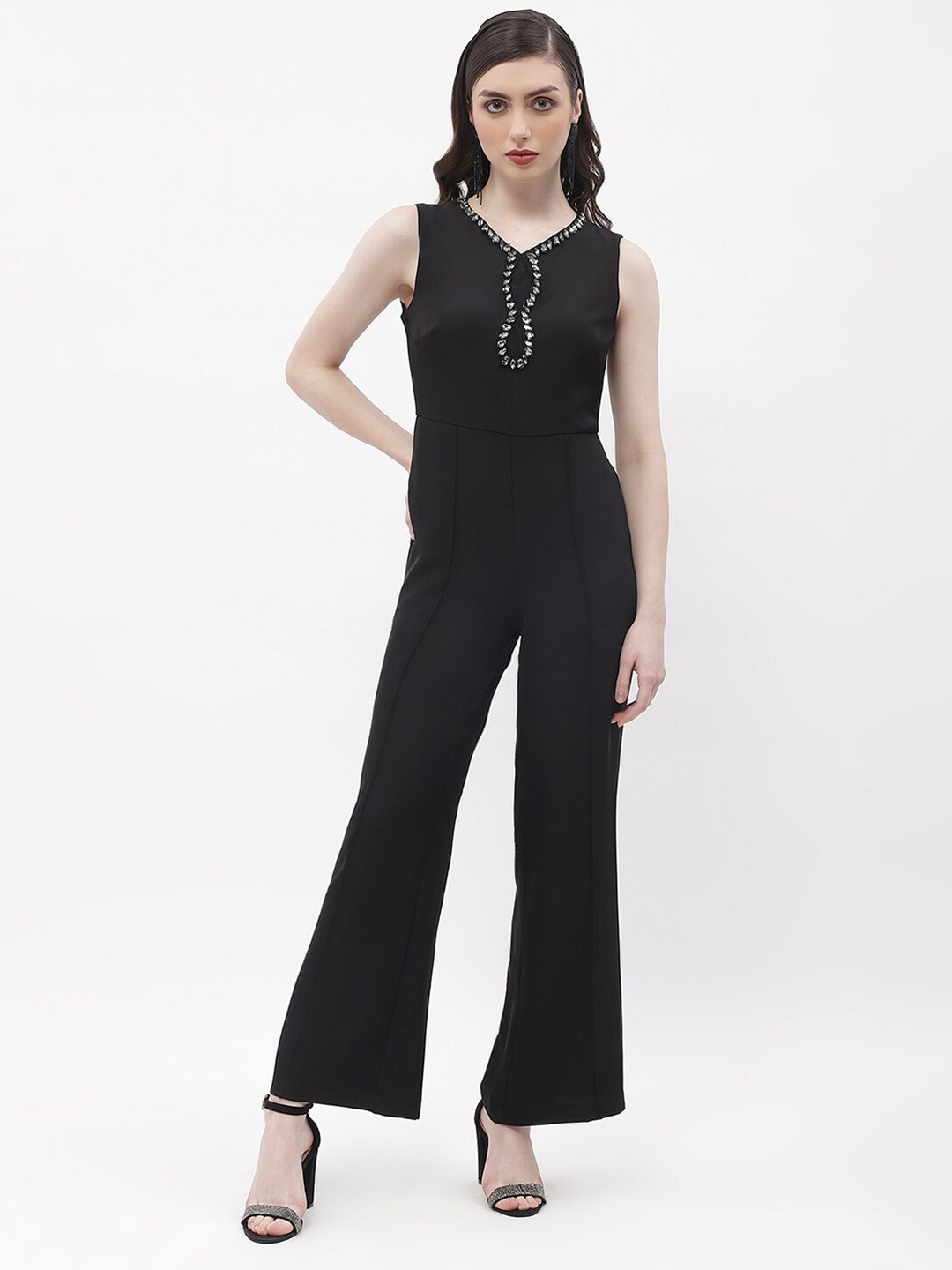 

Madame V-Neck Sleeveless Stone Detailed Basic Jumpsuit, Black