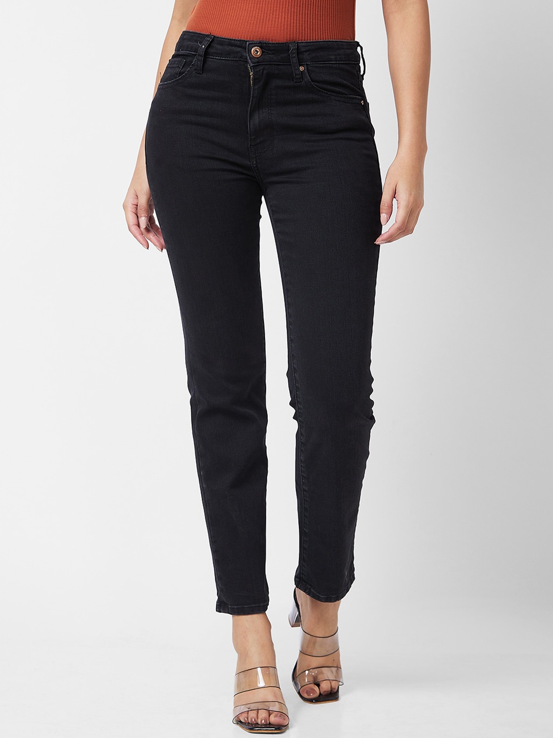 

SPYKAR Women Straight Fit Mid-Rise Jeans, Black