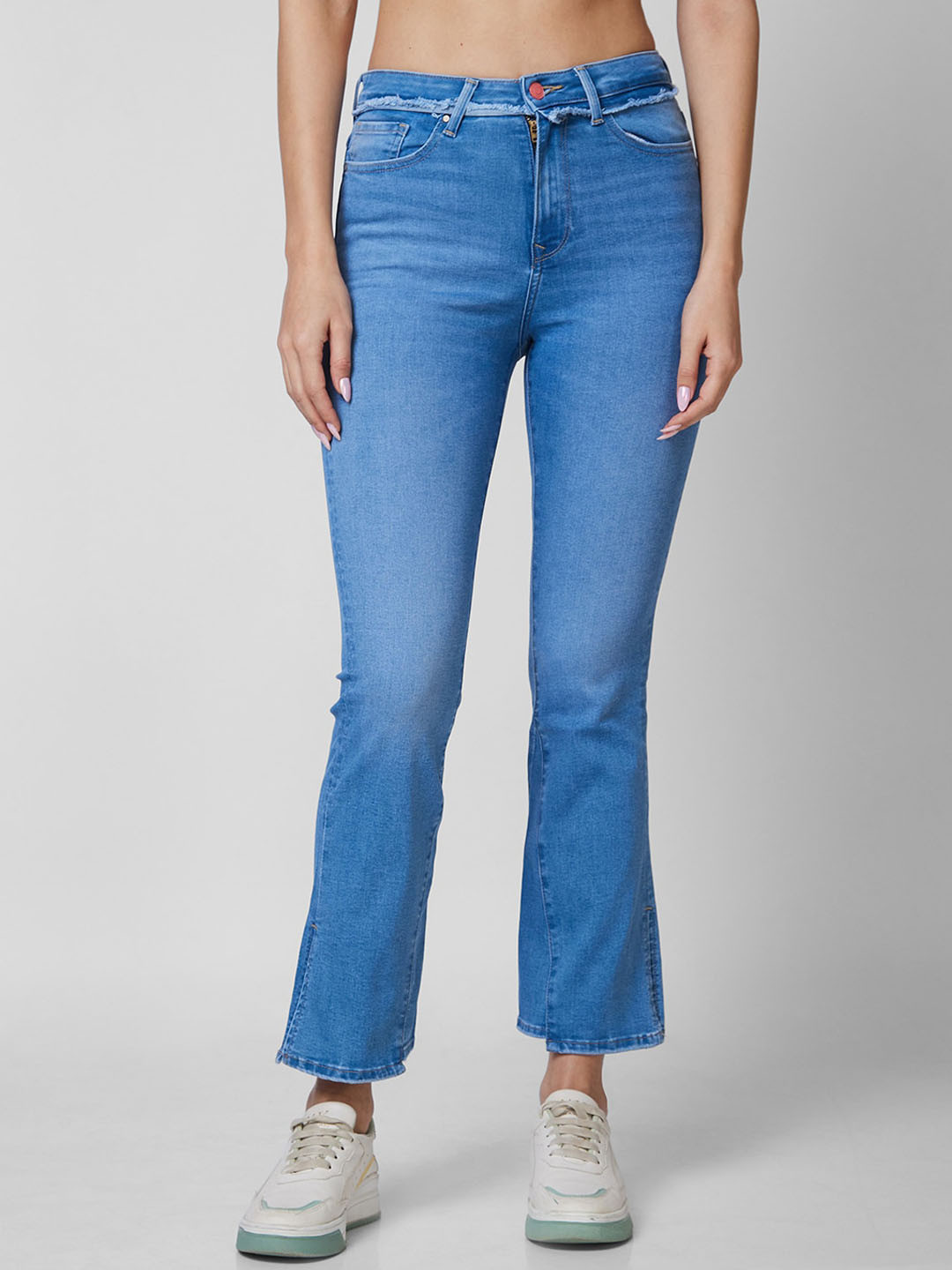 

SPYKAR Women Bootcut Light Fade Jeans, Blue