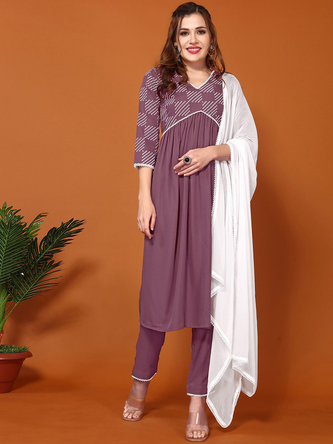 

SKYLEE Printed & Lace V-Neck Three-Quarter Sleeves Kurta with Trousers & Dupatta, Pink