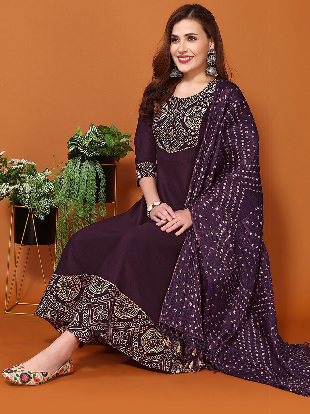 

SKYLEE Purple Floral Printed Pleated Kurta With Trousers & Dupatta