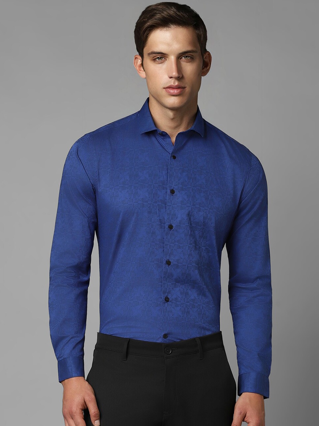 

Louis Philippe Sport Super Slim Fit Opaque Cotton Casual Shirt, Blue