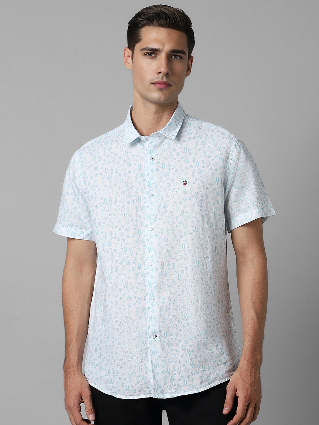 

Louis Philippe Sport Slim Fit Opaque Floral Printed Cotton Casual Shirt, Blue