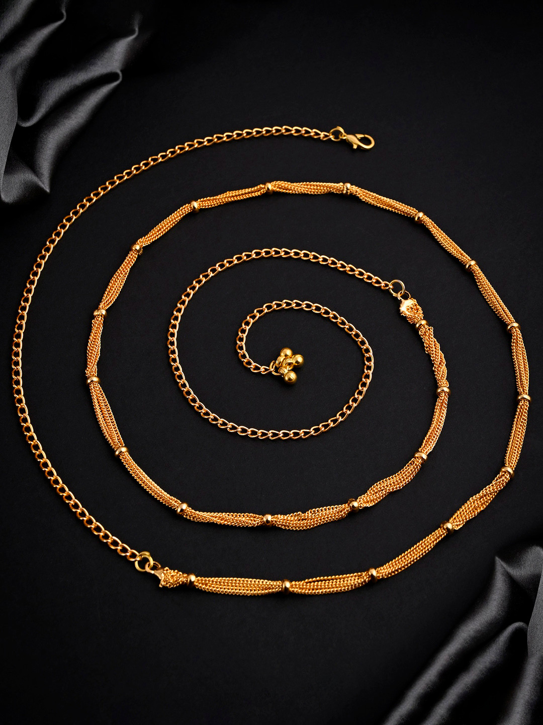 

VAMA Studded Waist Chain Saree Accessories, Gold