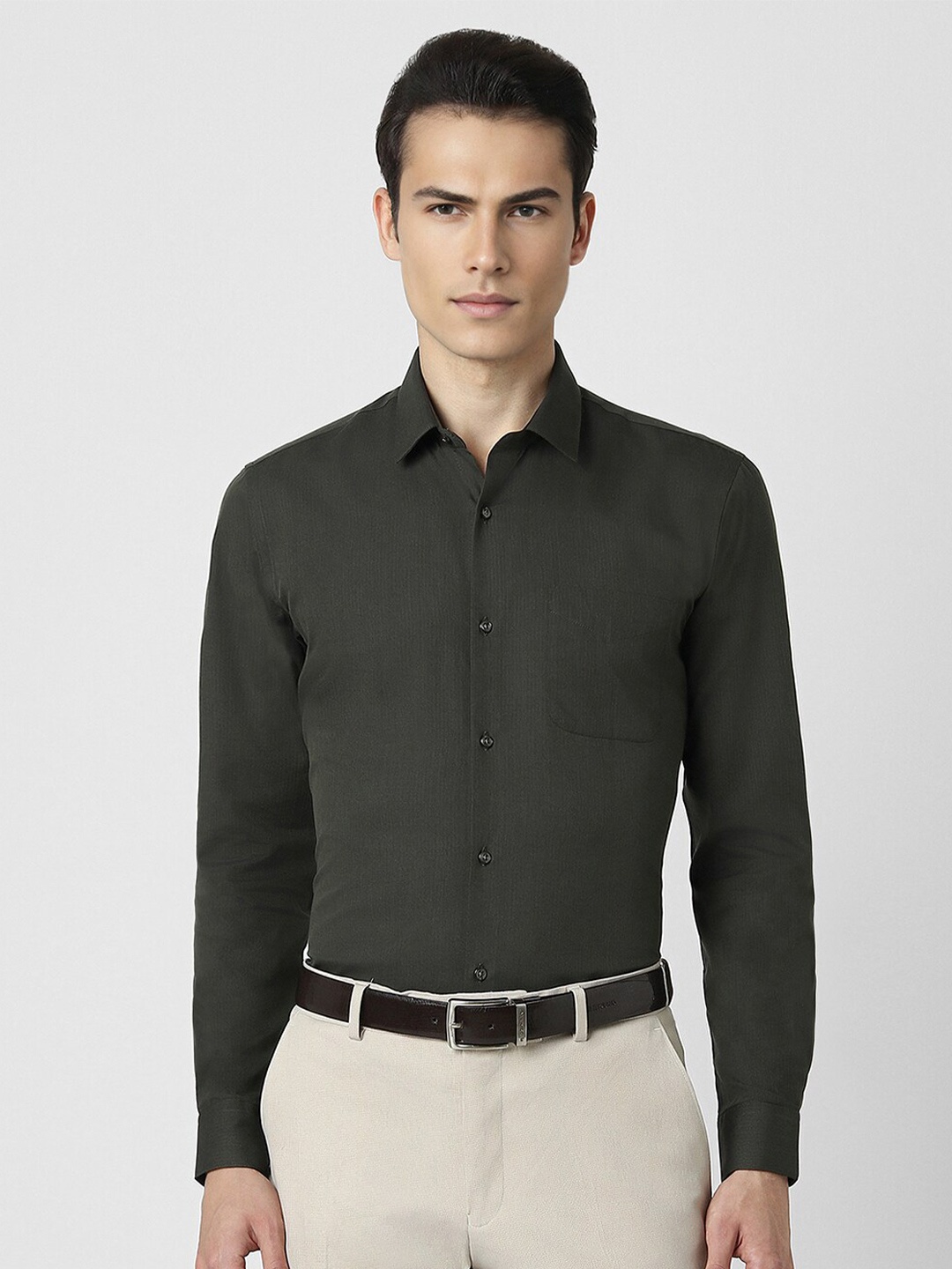 

Peter England Slim Fit Opaque Cotton Formal Shirt, Green