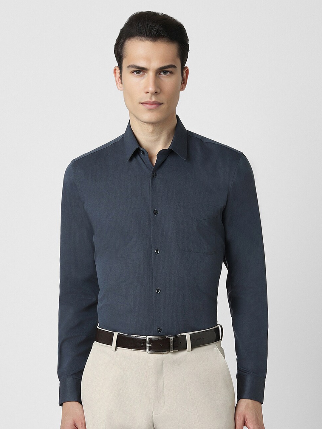 

Peter England Slim Fit Opaque Cotton Formal Shirt, Navy blue