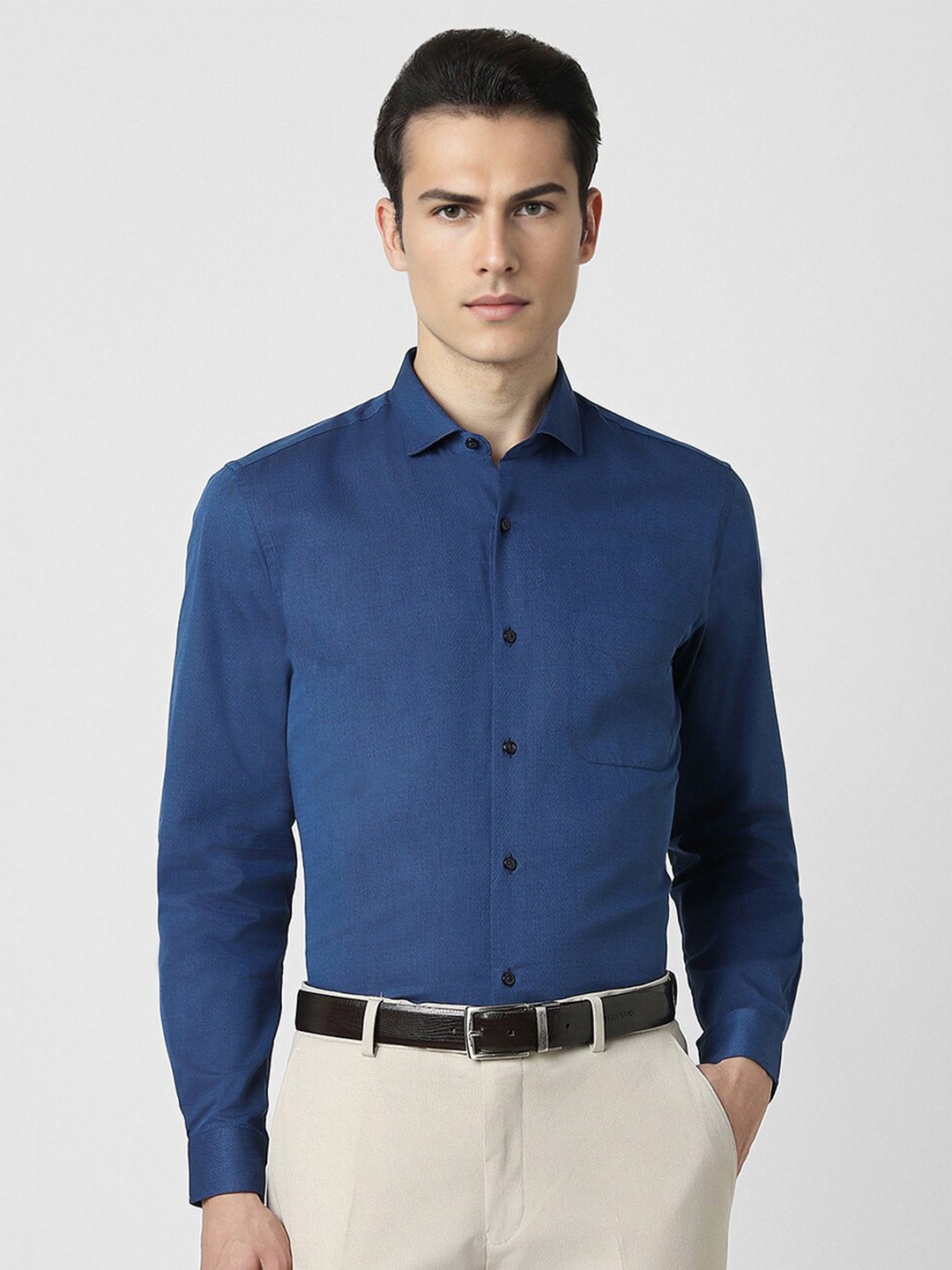 

Peter England Slim Fit Opaque Cotton Formal Shirt, Blue