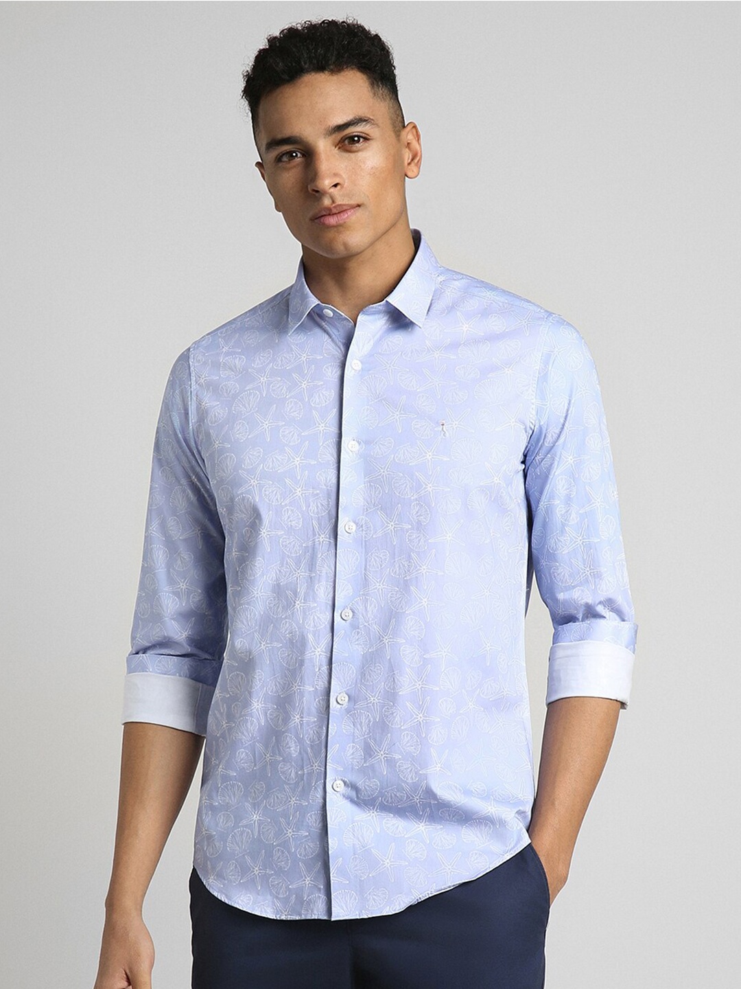 

SIMON CARTER LONDON Slim Fit Floral Printed Opaque Cotton Casual Shirt, Blue