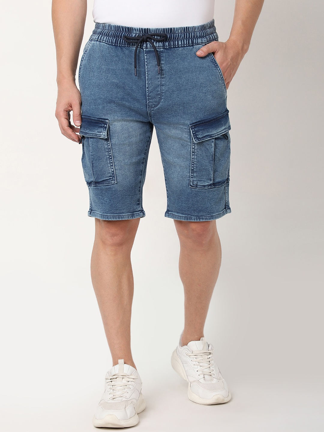 

R&B Men Mid-Rise Cargo Shorts, Blue
