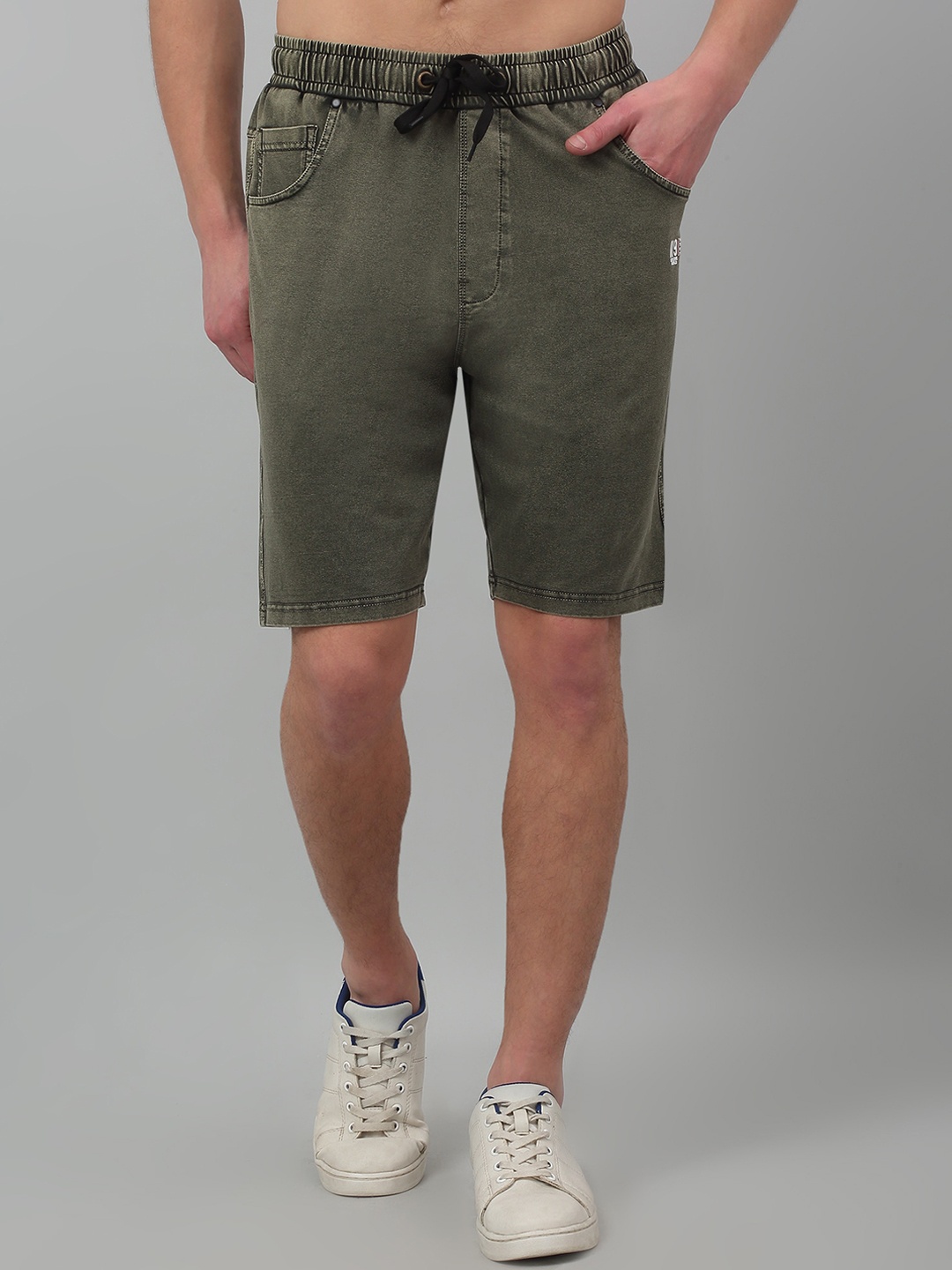 

Cantabil Men Mid-Rise Denim Shorts, Olive