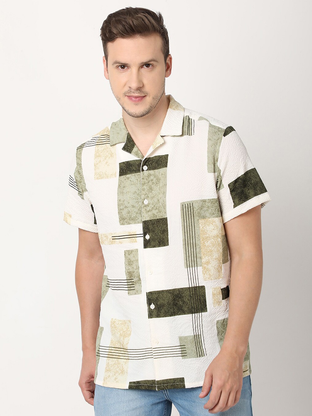 

R&B Men Spread Collar Short Sleeves Geometric Printed Regular Fit Casual Shirt, White