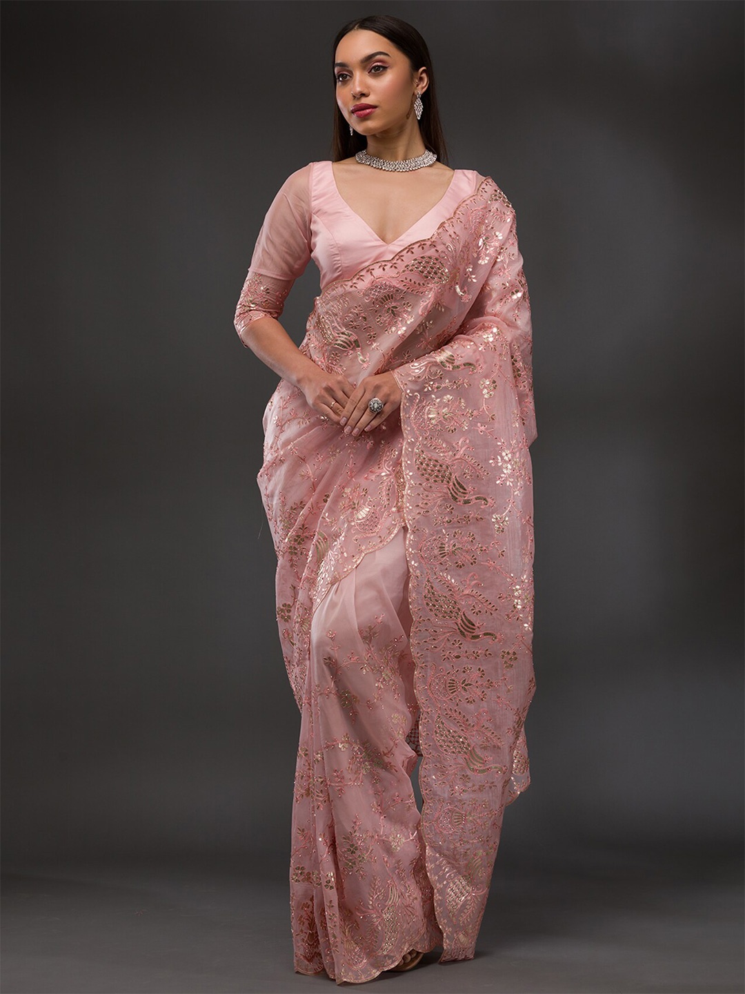 

Koskii Floral Embroidered Tissue Saree, Pink