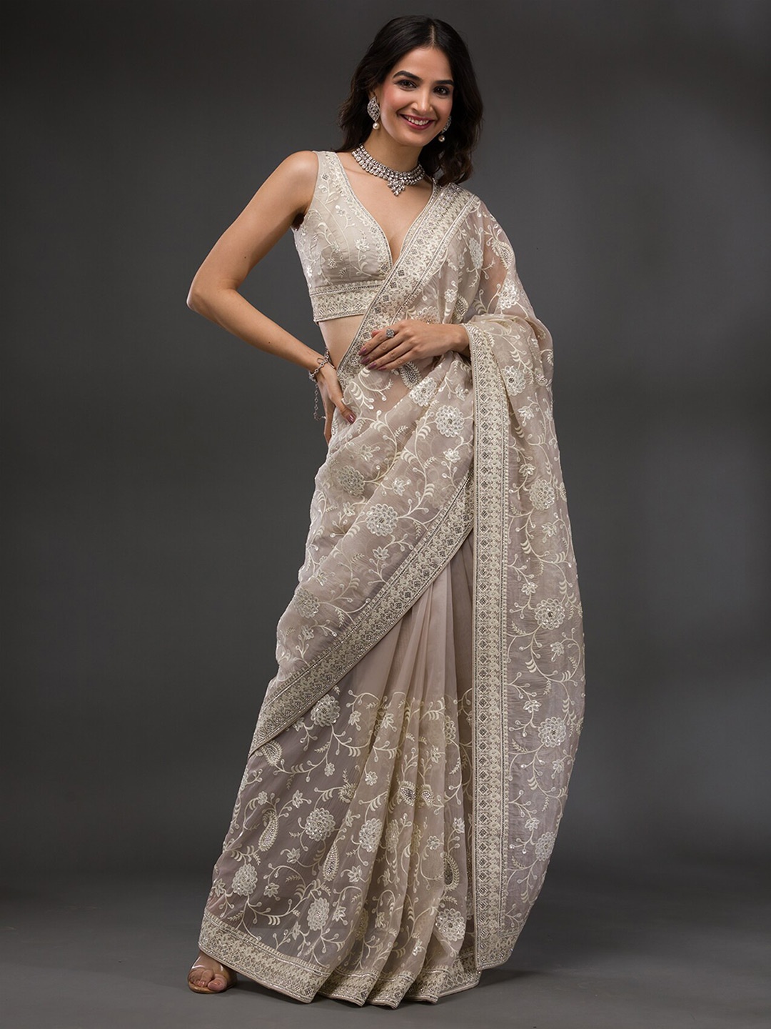 

Koskii Floral Tissue Saree, Beige