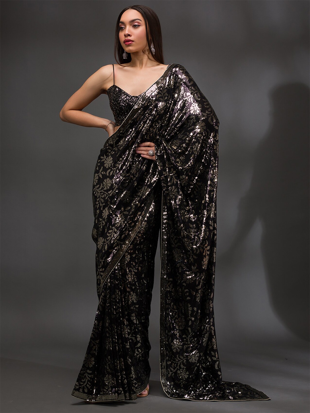 

Koskii Embellished Sequinned Georgette Saree, Black