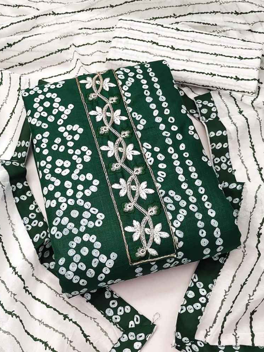 

faxofab Printed Unstitched Dress Material, Green