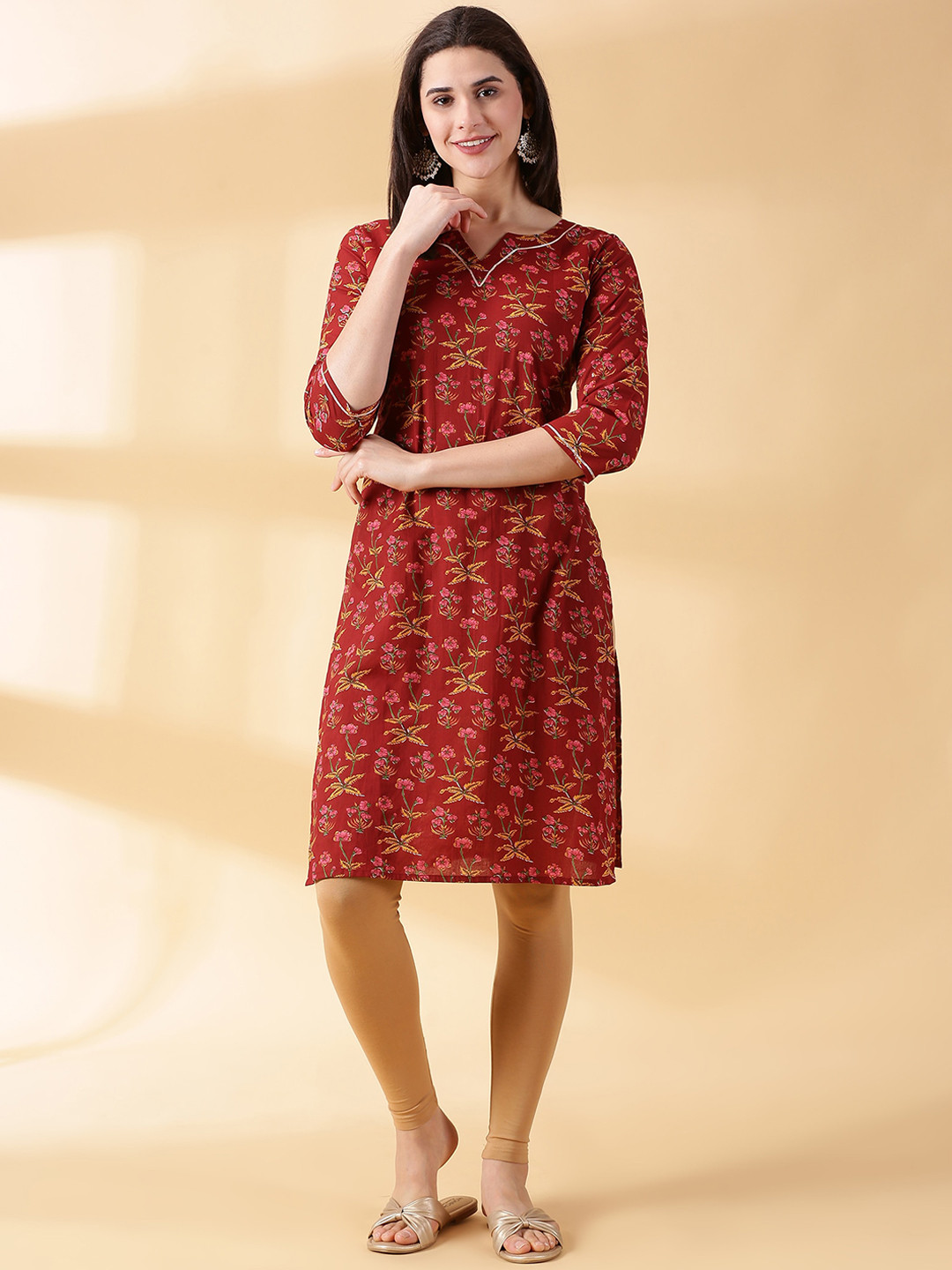 

DIVINATION Ethnic Motifs Printed Notched Gotta Patti Pure Cotton Straight Kurta, Maroon