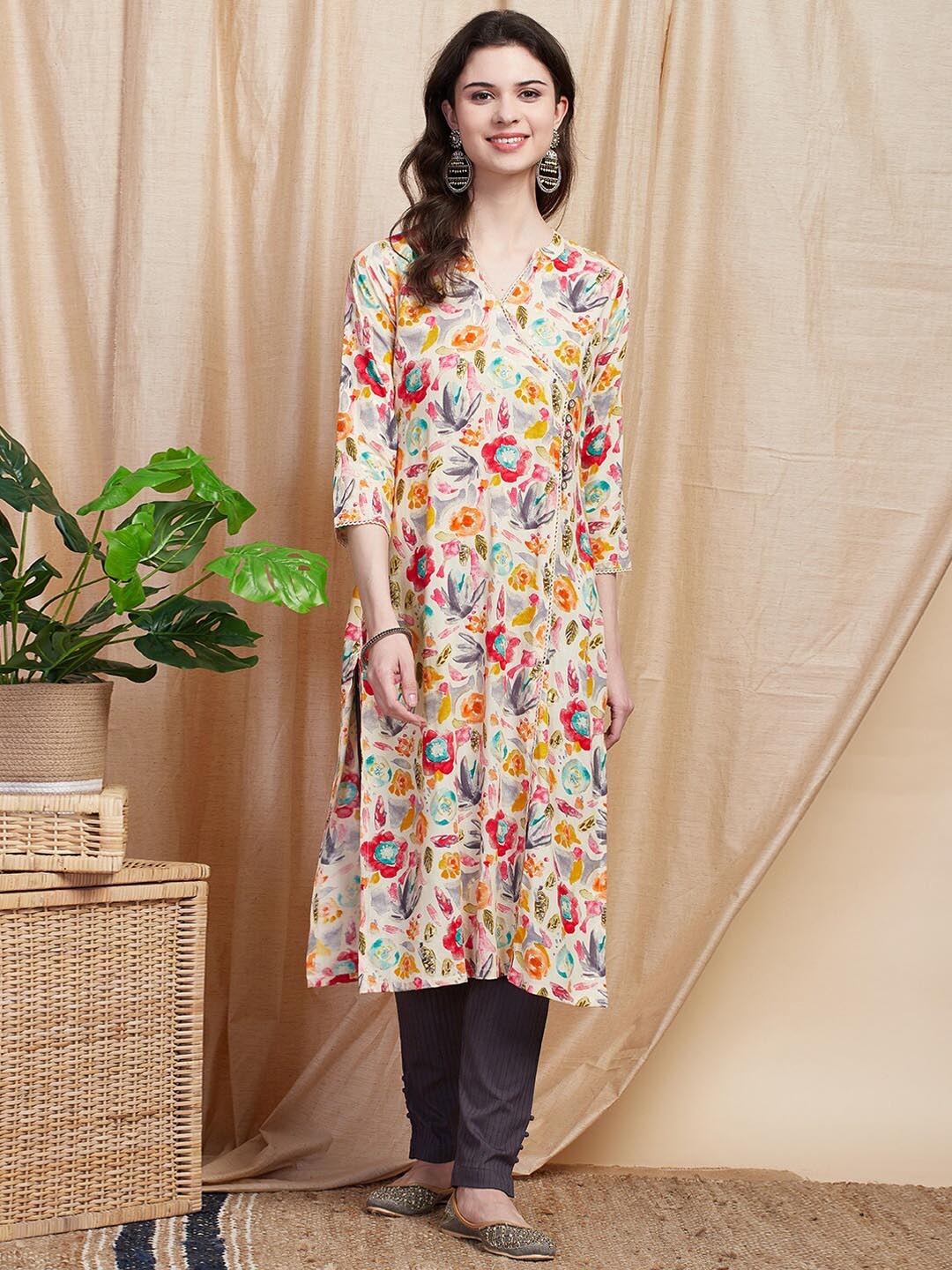 

FASHOR Off White Floral Printed Mandarin Collar Lace Angrakha Kurta