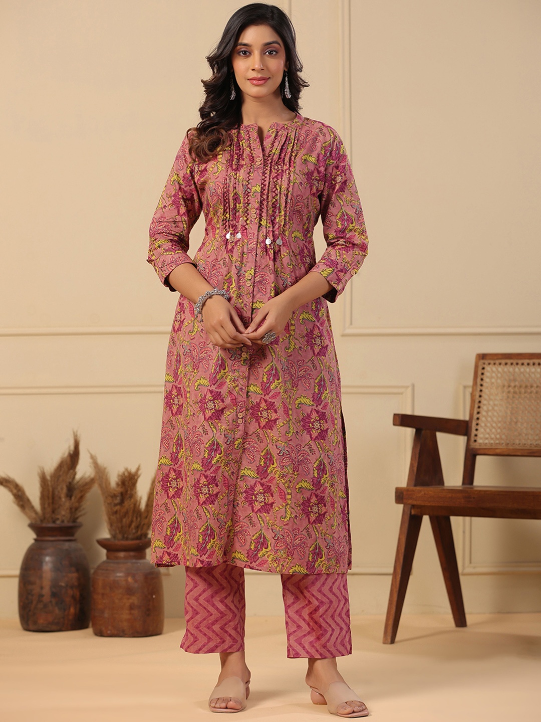 

FASHOR Floral Printed Thread Work Pure Cotton Straight Kurta with Trousers, Rose