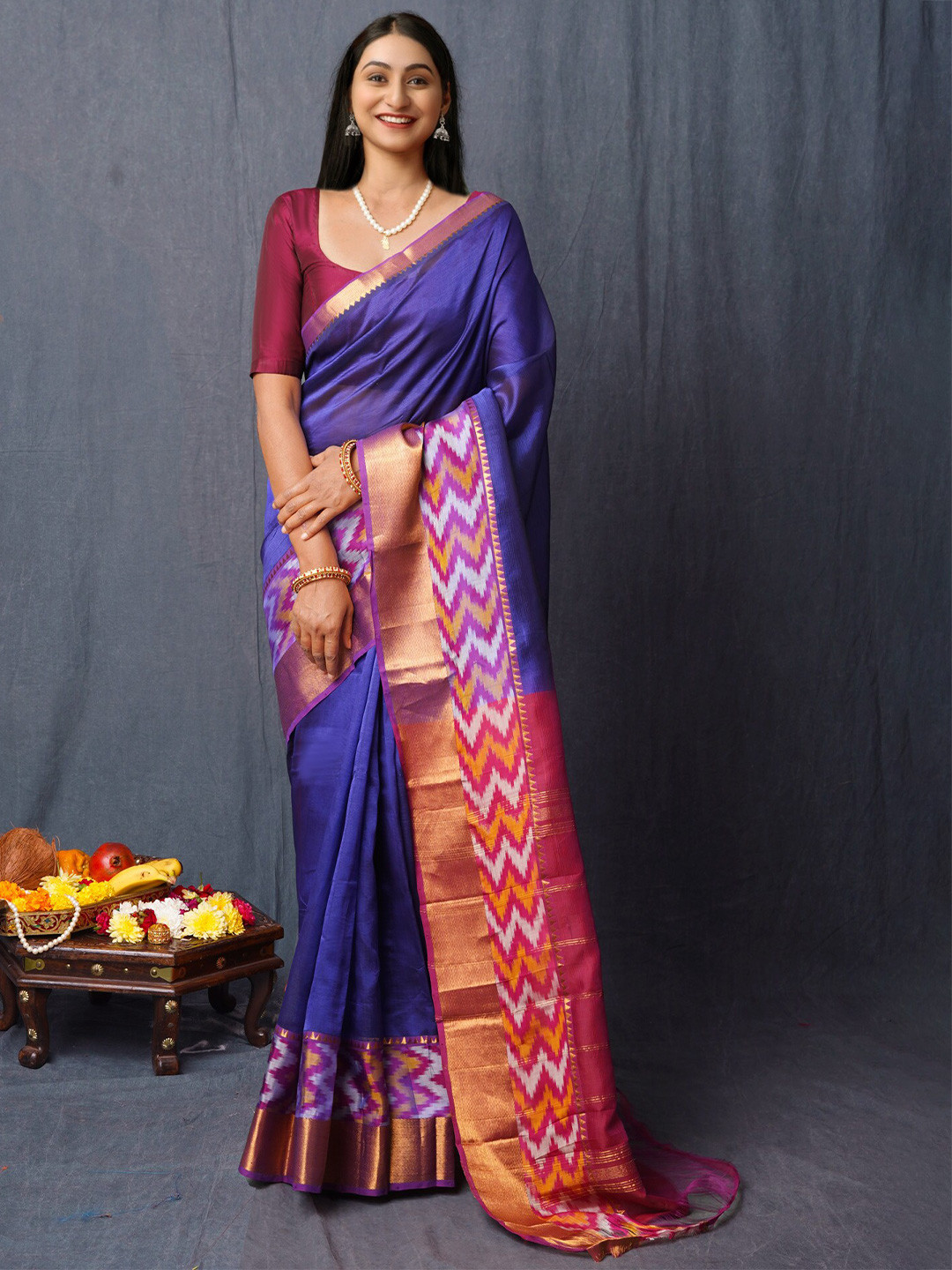 

Unnati Silks Zari Handloom Mangalagiri Saree, Navy blue