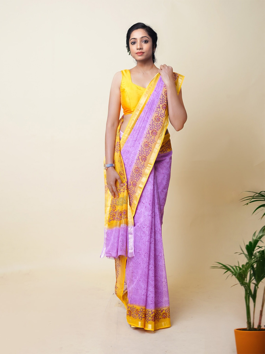 

Unnati Silks Ethnic Motifs Hand Block Printed Zari Handloom Kota Saree, Pink