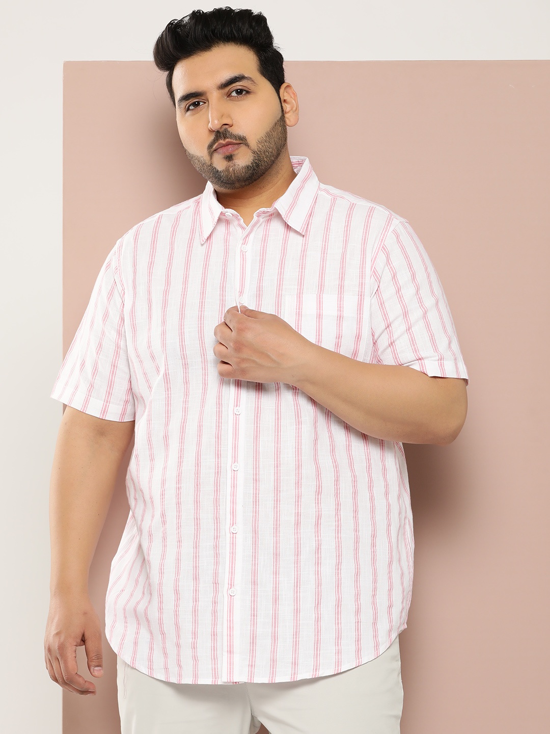 

Sztori Men Plus Size Striped Regular Fit Casual Shirt, Pink