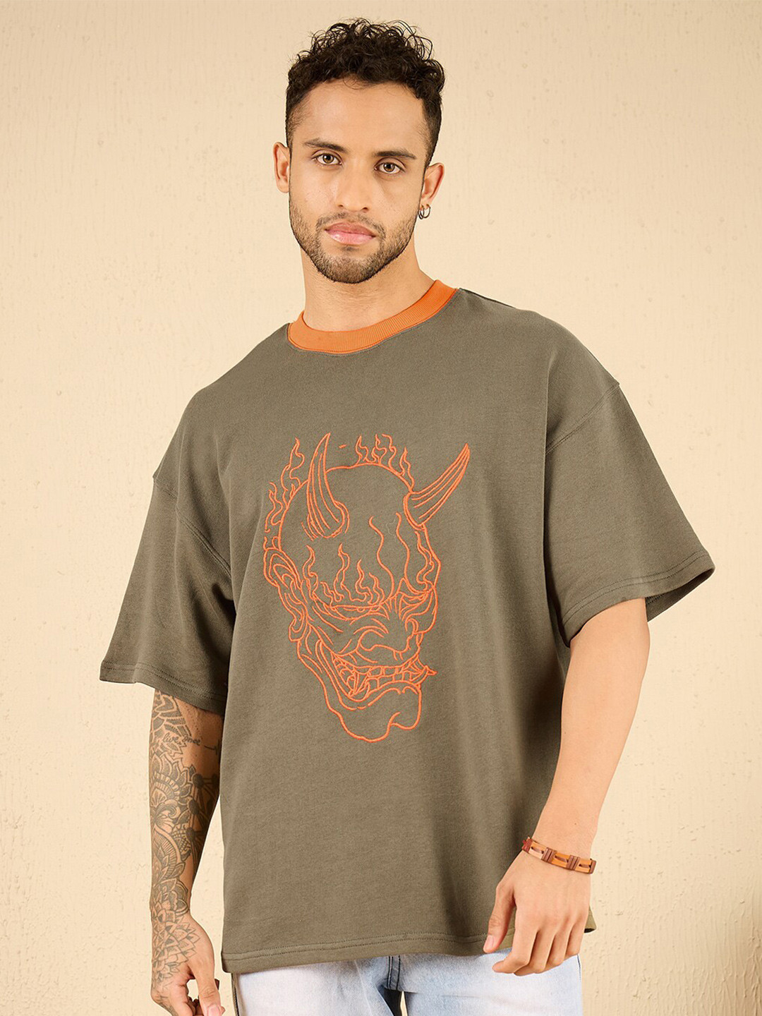 

FUGAZEE Round Neck Graphic Printed Oversized T-shirt, Khaki
