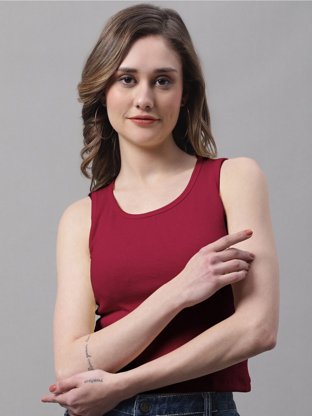 

FBAR Round Neck Sleeveless Cotton Crop Tank Top, Maroon