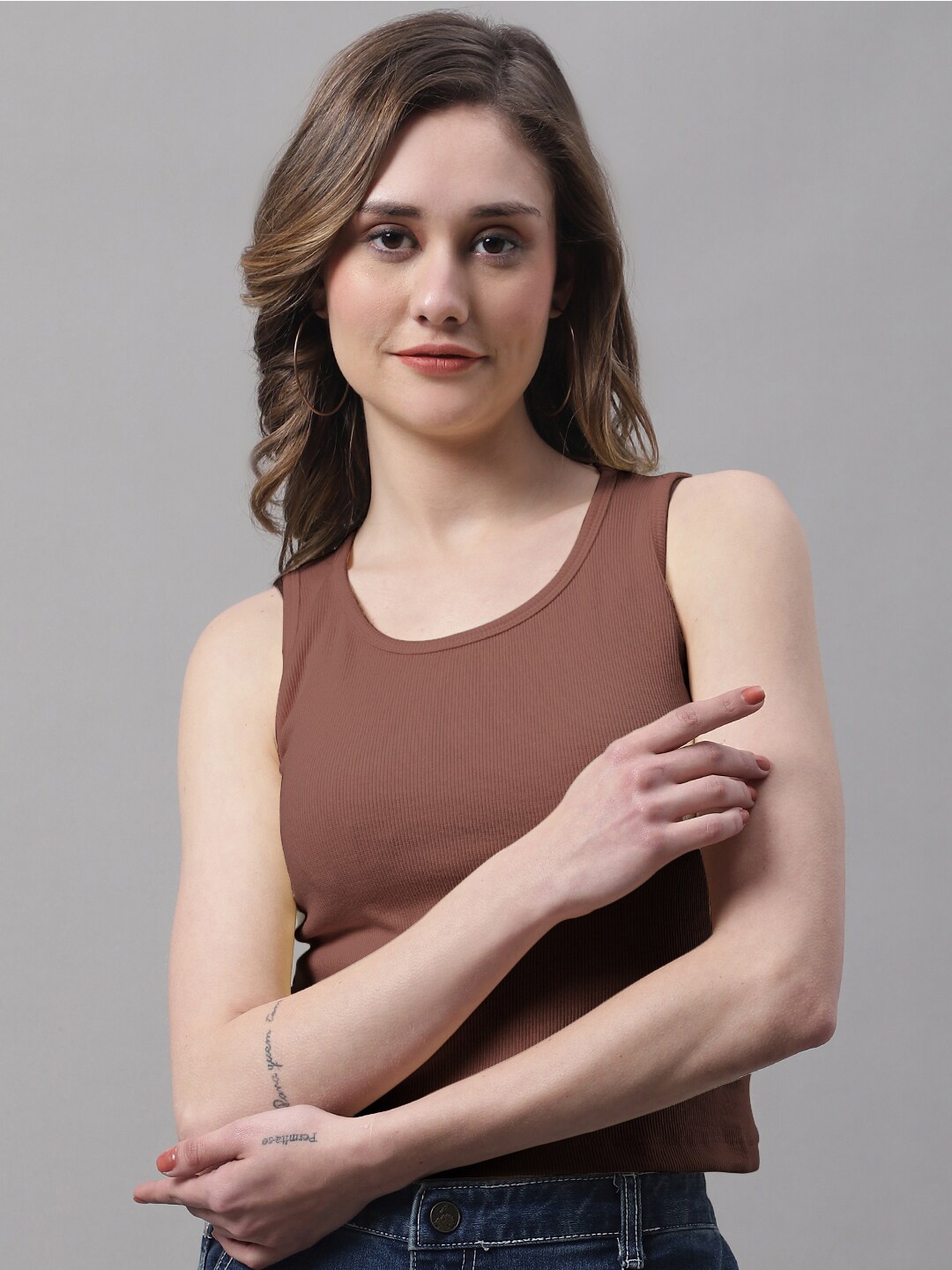 

FBAR Round Neck Sleeveless Tank Crop Top, Brown