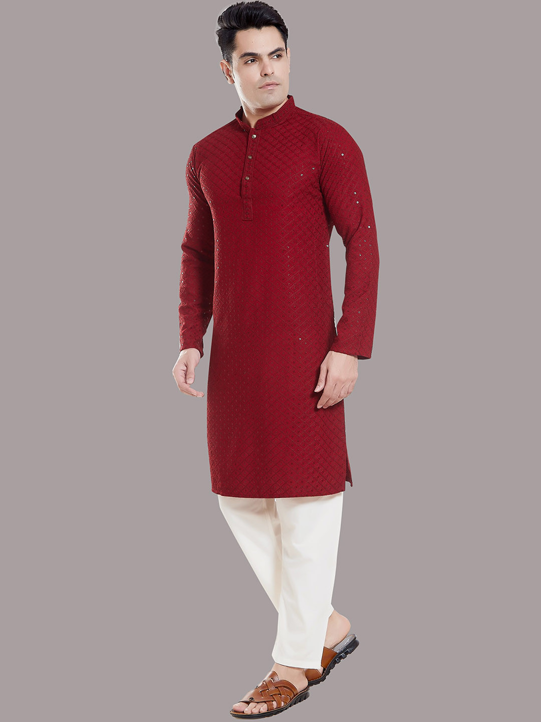 

Rani Saahiba Geometric Thread Work Kurta, Maroon