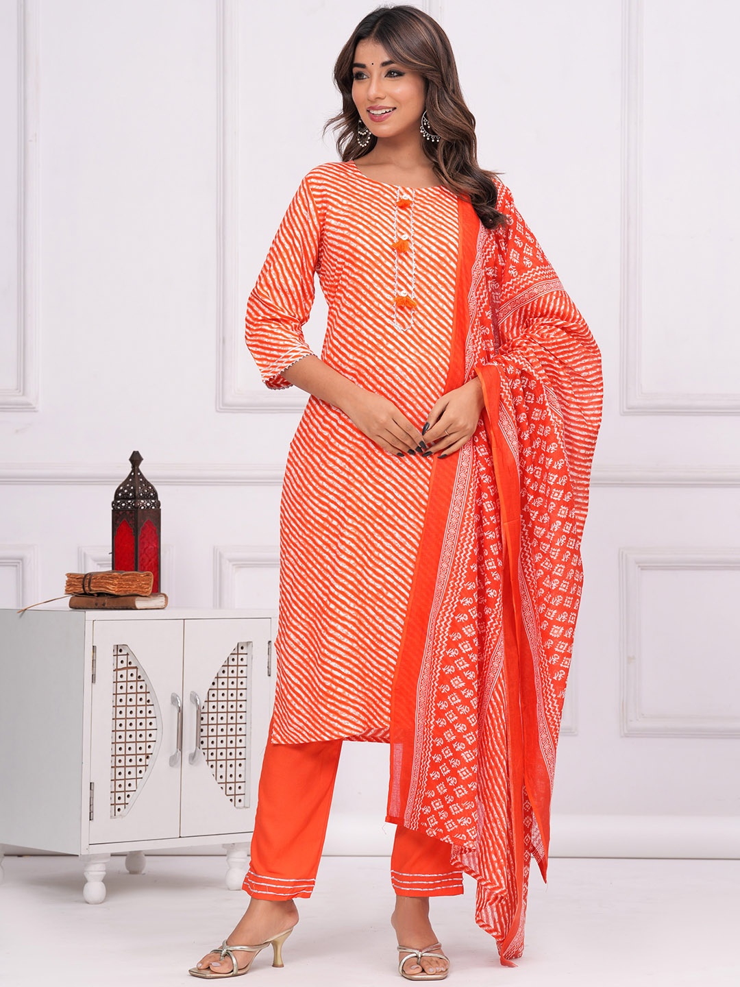 

KALINI Leheriya Printed Regular Gotta Patti Kurta with Trousers & Dupatta, Orange