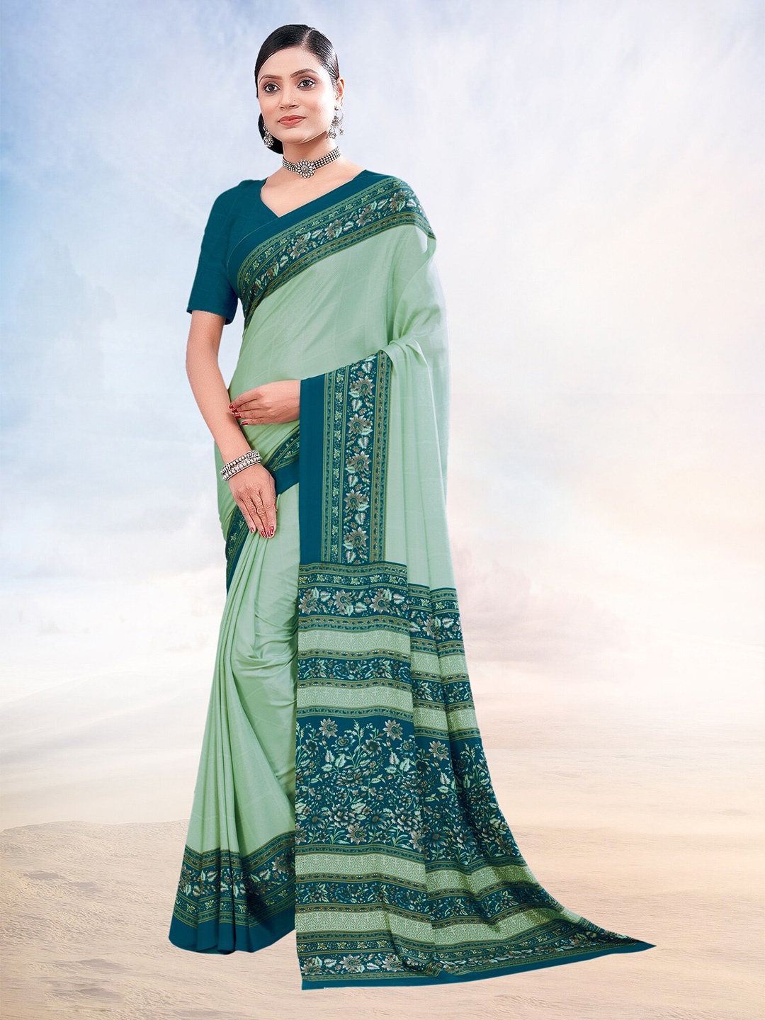 

Kasak Floral Printed Saree, Green
