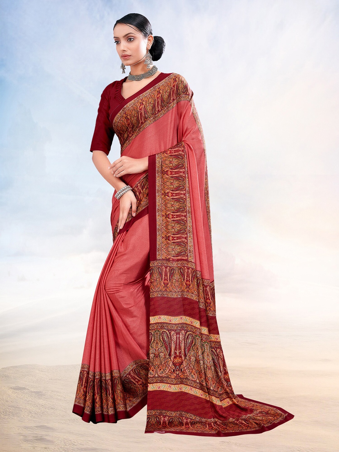 

Kasak Paisley Printed Saree, Red