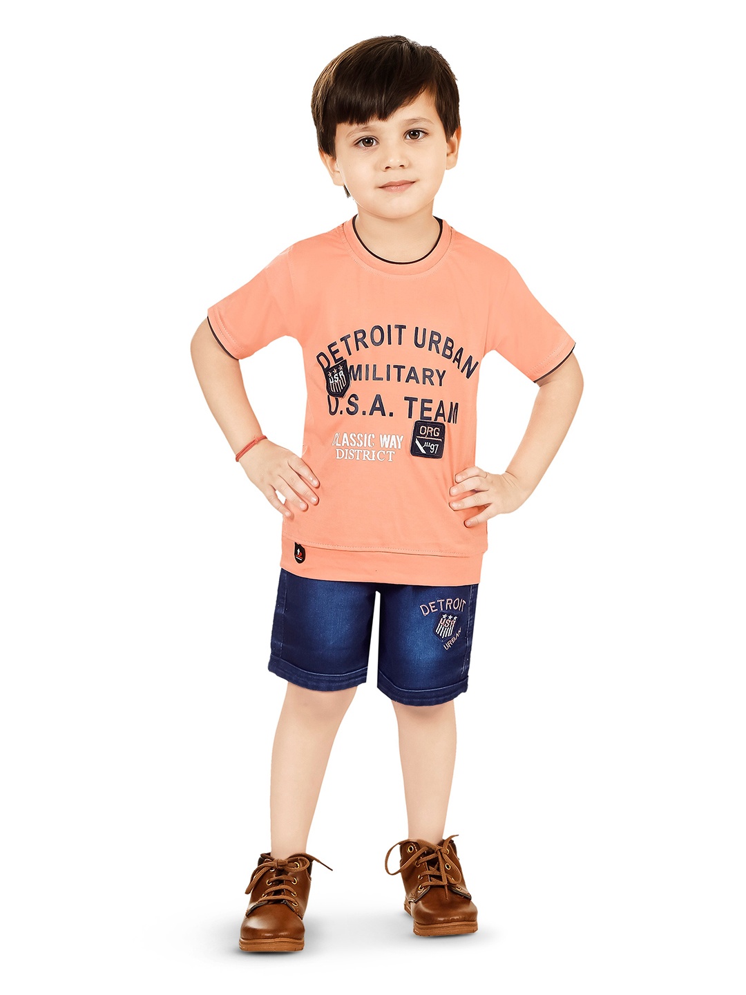 

BAESD Boys Printed T-shirt with Shorts, Peach